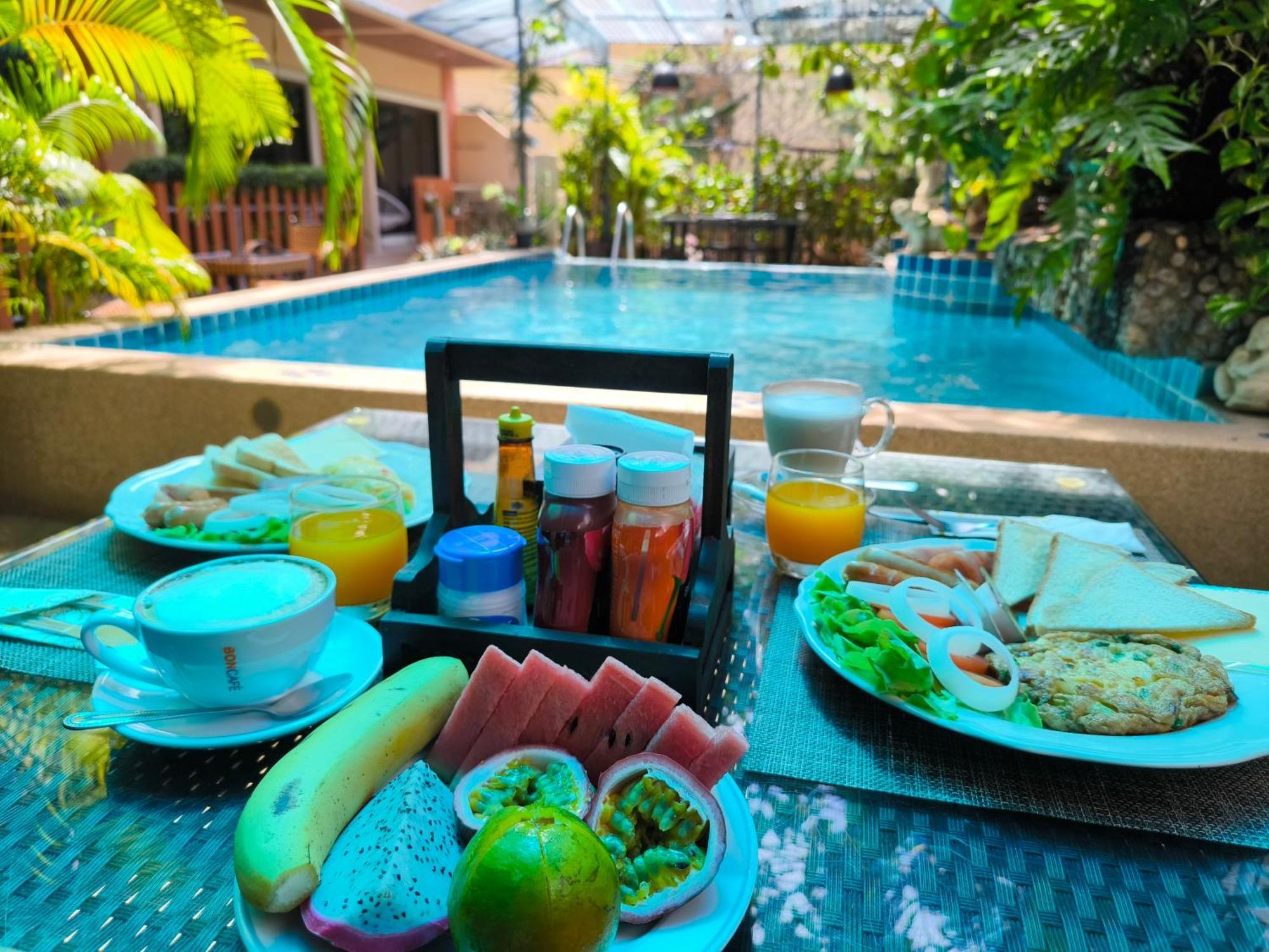 Seven Seas Hotel Patong Ngoại thất bức ảnh