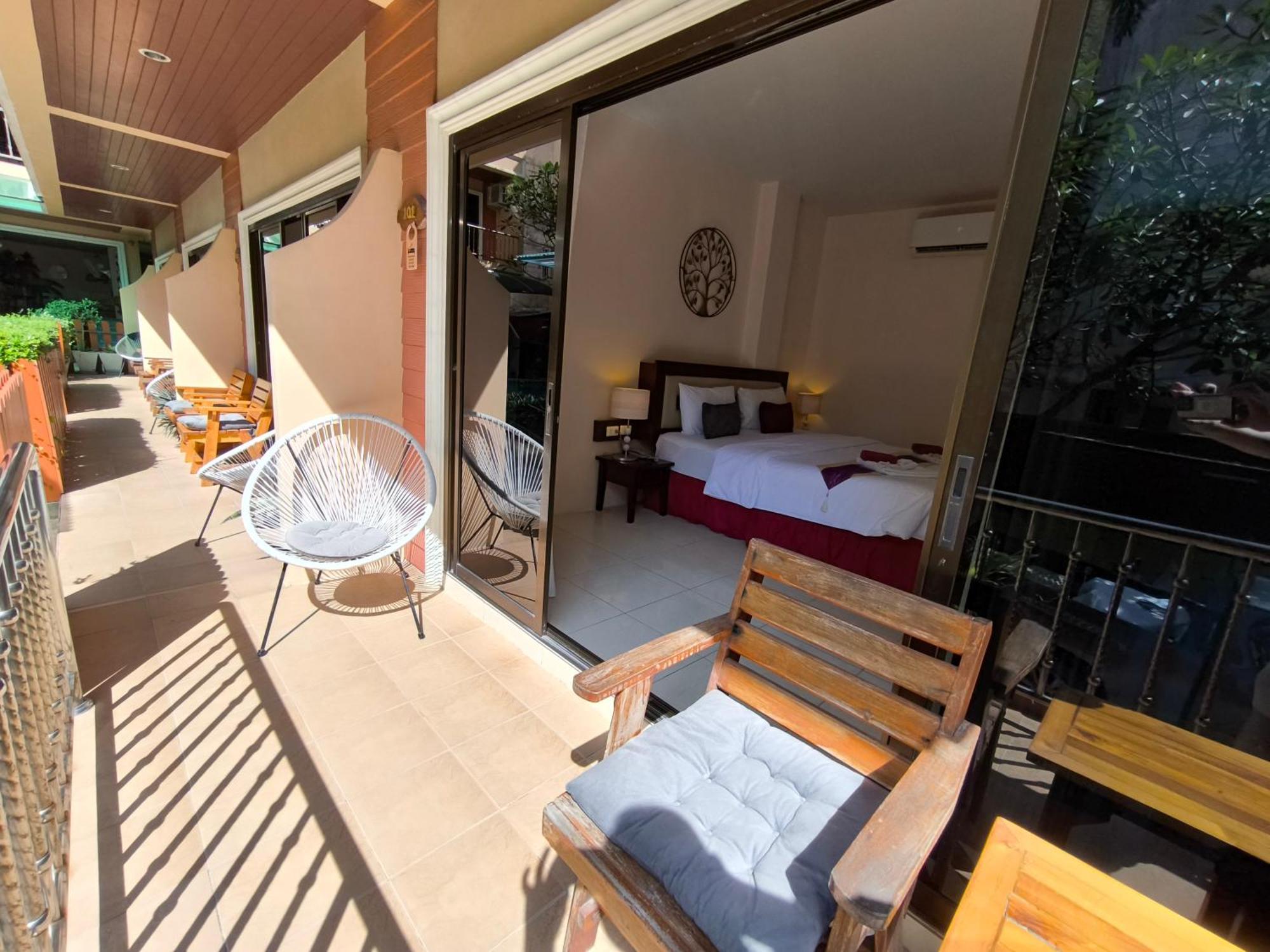 Seven Seas Hotel Patong Ngoại thất bức ảnh