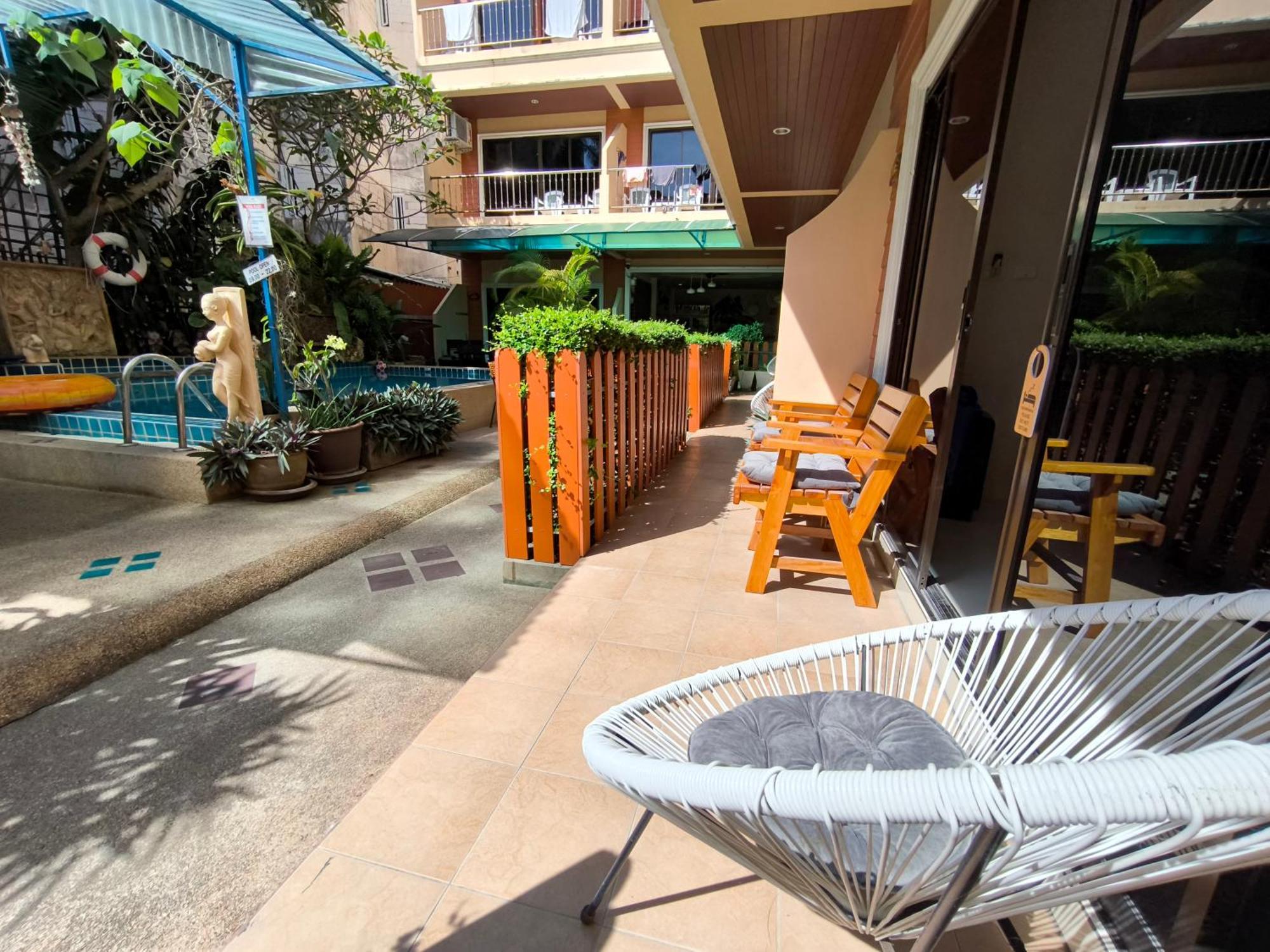 Seven Seas Hotel Patong Ngoại thất bức ảnh